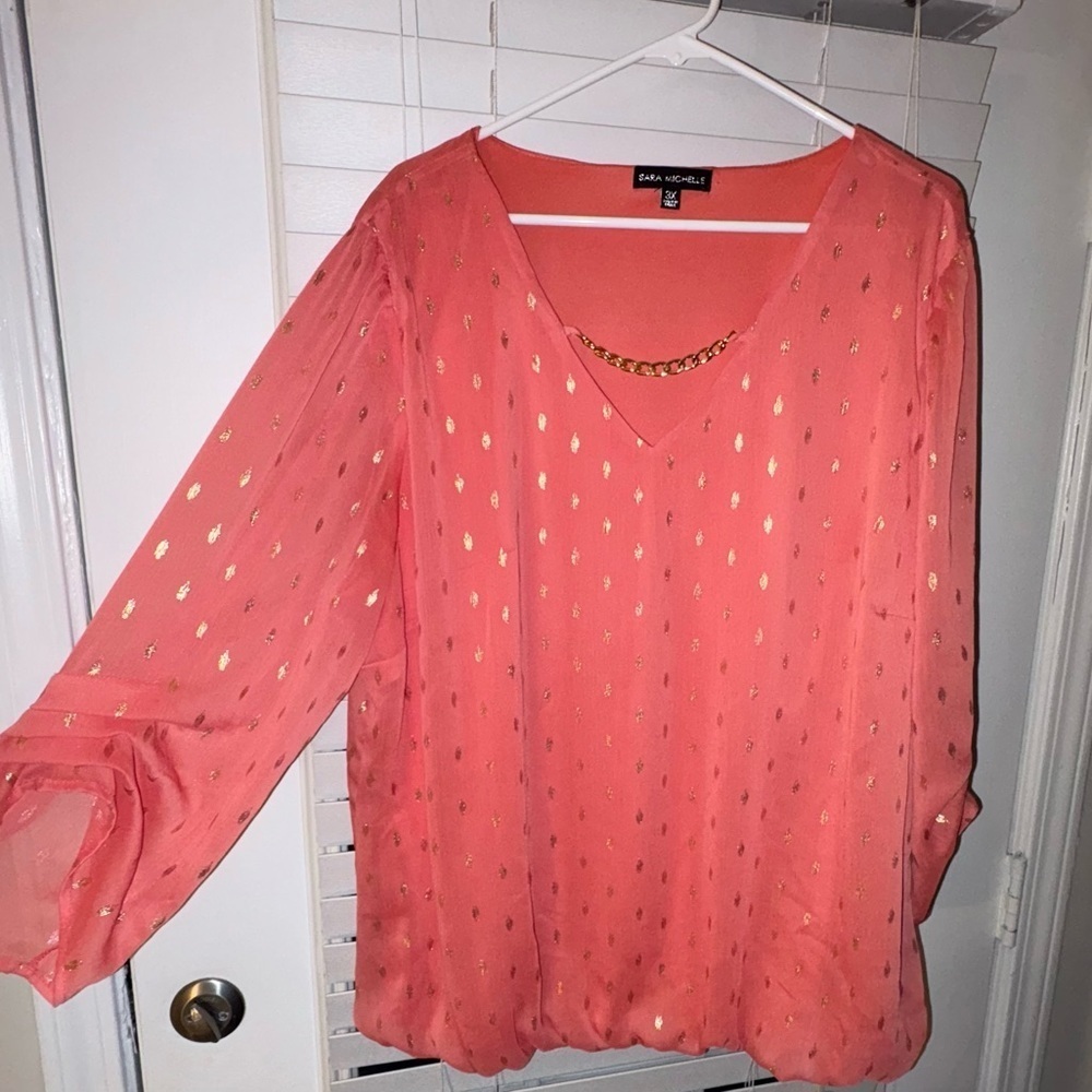 Sara Michelle NWOT SIZE 3X Orange Bubble Hem Blouse with Gold Details - Picture 7 of 8